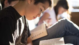 6 Ways to Encourage Meaningful Gospel Learning at Home