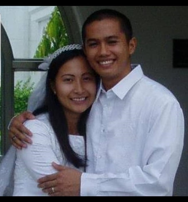 newly wed couple