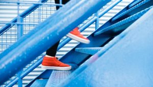 How To Find Happiness In The Present While Pursuing Your Goals