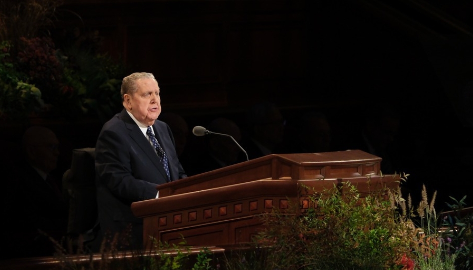 elder jeffrey r holland funeral details